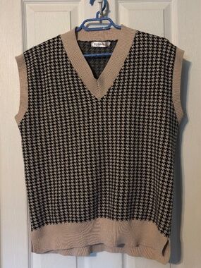 houndstooth oversized vest